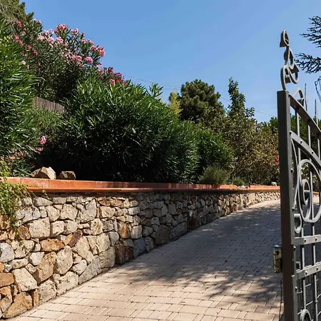 Villa Shanti Yoga & Meditation Marciana  Exterior photo