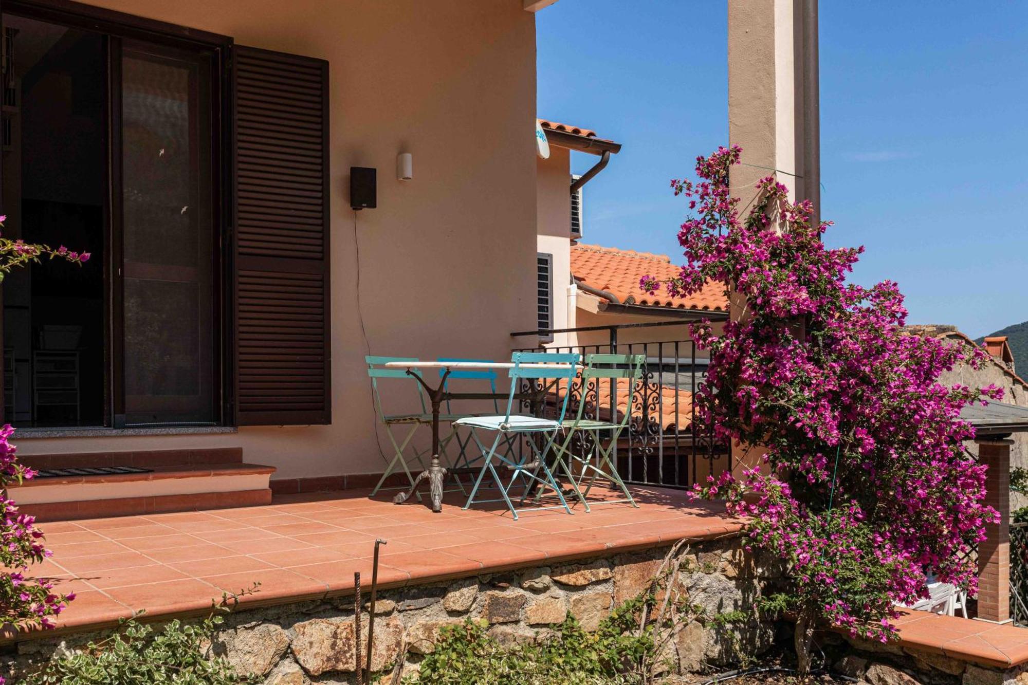 Shanti Yoga & Meditation Apartment